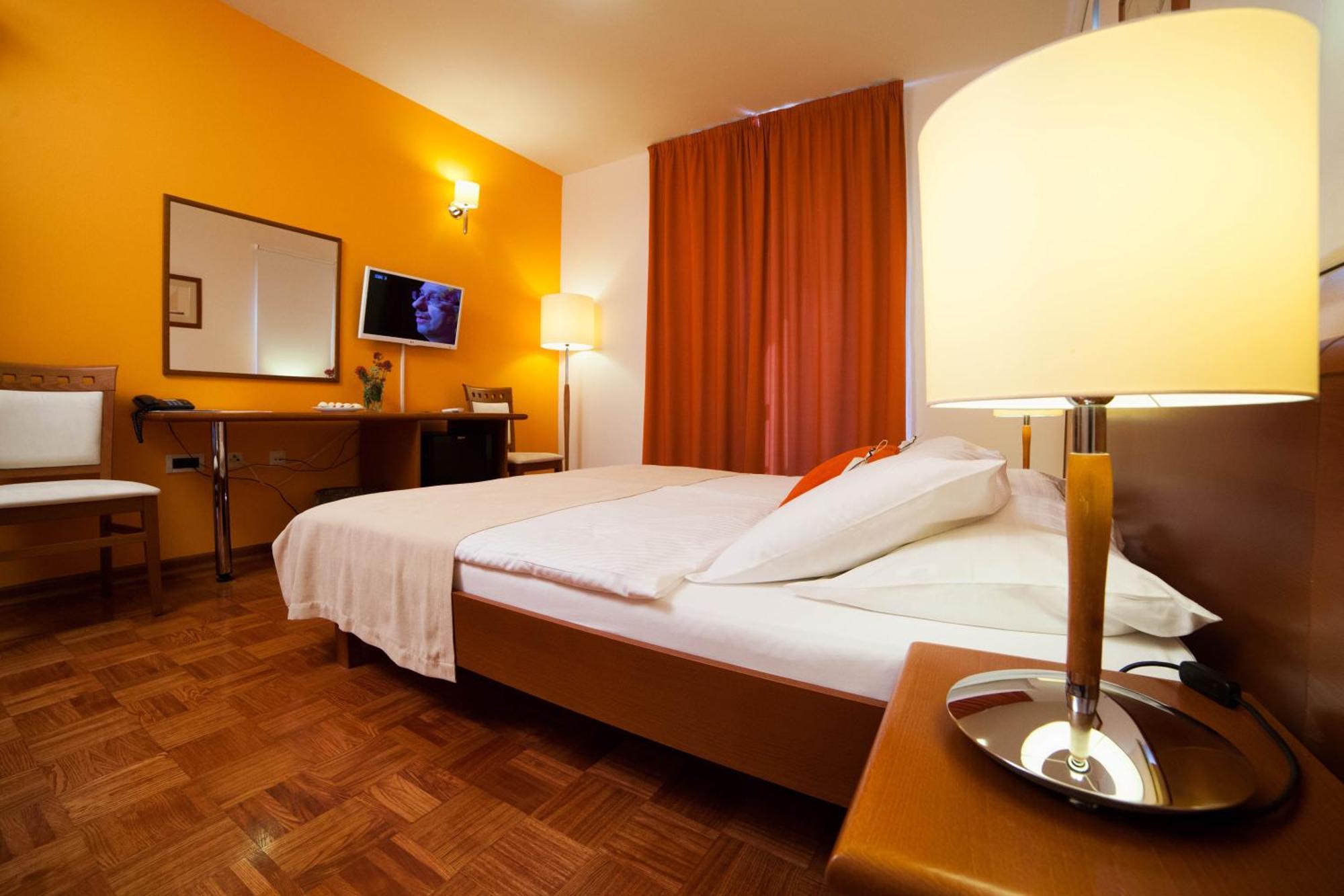 Manora 4* Nerezine