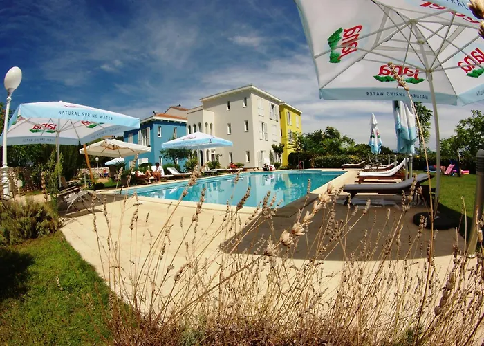 Hotel Manora