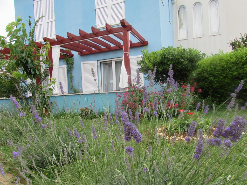 Hotel Manora Nerezine